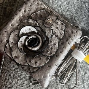 Gray/Silver flower bag - Crossbody